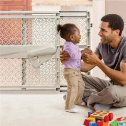 Summer Infant Summer Indoor & Outdoor Multi Function Walk-Thru Baby Gate - Beige 11 Summer Infant Summer Indoor & Outdoor Multi Function Walk-Thru Baby Gate - Beige -Macro Baby Store 7b3cfa785e85fabc6d65a2ad8d38ec34