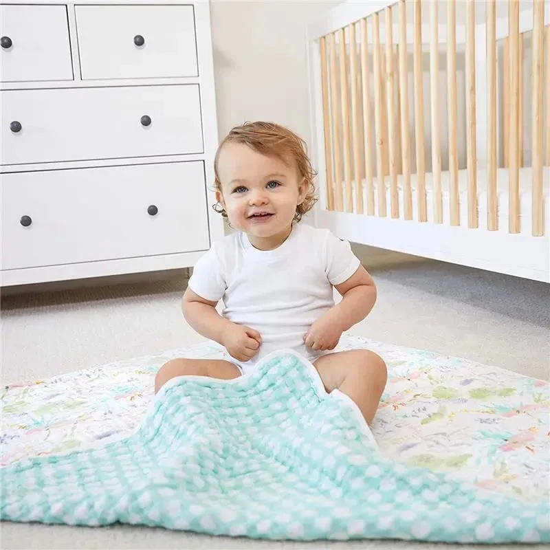 Aden + Anais - Essentials Muslin Blanket, Tropicalia 5 Aden + Anais - Essentials Muslin Blanket, Tropicalia - Image 3