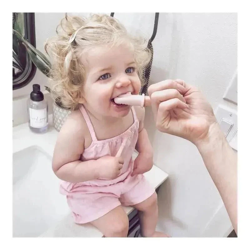 Ali + Oli - Baby Finger Toothbrush & Tongue Cleaner Oral Set, Ivory 9 Ali + Oli - Baby Finger Toothbrush & Tongue Cleaner Oral Set, Ivory - Image 7