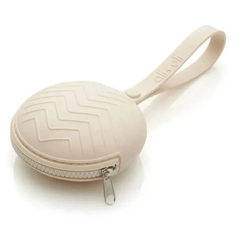 Ali + Oli - Pacifier Case, Natural 3 Ali + Oli - Pacifier Case, Natural