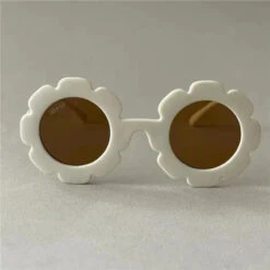 Ali+Oli - Sunglasses For Kids Flower, White -Macro Baby Store ali oli sunglasses for kids flower white image 5
