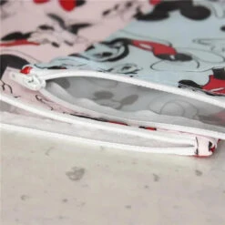 Bumkins Disney Reusable Snack Bag, Large - Classic Minnie Mouse -Macro Baby Store bumkins disney reusable snack bag large classic minnie mouse image 7