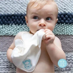 Charlie Banana - 10Pk Double Sided Organic Wipes Sophie La Girafe -Macro Baby Store charlie banana double sided wipes sophie la girafe grey 10 pack image 5