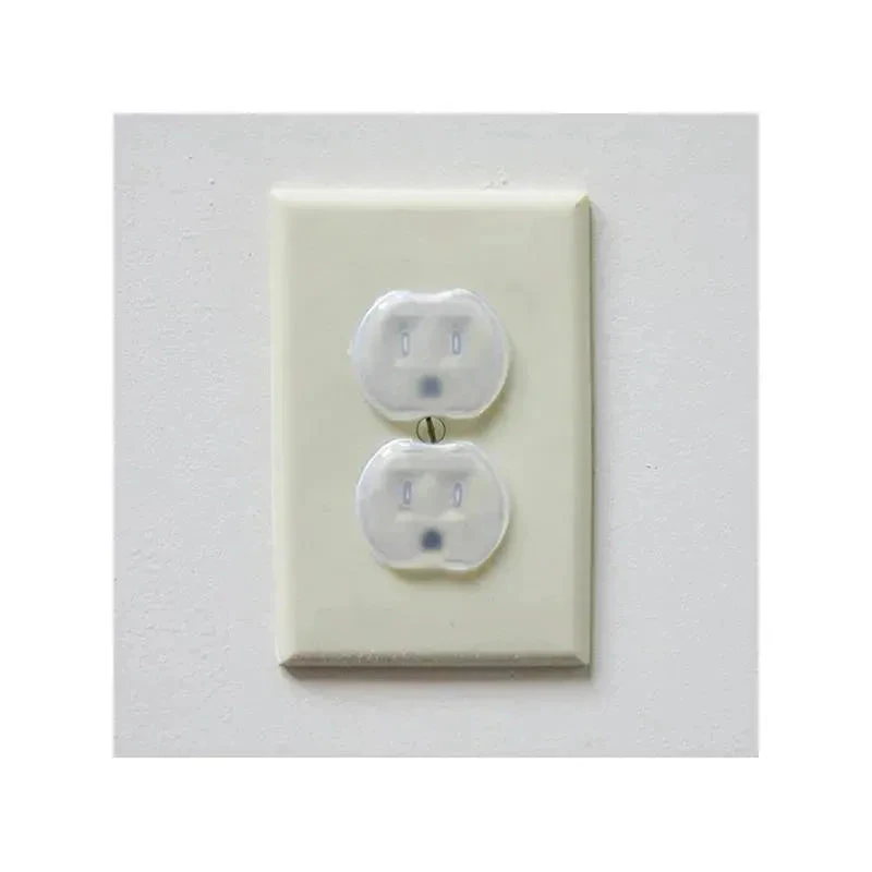 Dreambaby - Safety Catches And Outlet Plug Covers, White 5 Dreambaby - Safety Catches And Outlet Plug Covers, White - Image 3