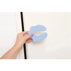 Dreambaby - Foam Finger Protector Guard Door Stopper, Shark -Macro Baby Store dreambaby door stopper shark image 3