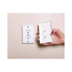 Dreambaby - 2Pk Baby Safety Outlet Plug Cover 10 Dreambaby - 2Pk Baby Safety Outlet Plug Cover -Macro Baby Store dreambaby electric outlet coverplug 2pack image 5