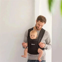 Ergobaby - Embrace Baby Carrier, Pure Black 13 Ergobaby - Embrace Baby Carrier, Pure Black -Macro Baby Store ergobaby embrace baby carrier pure black image 11