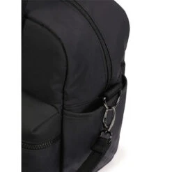 Hugo Boss Baby - Logo Patch Changing Diaper Bag Black 11 Hugo Boss Baby - Logo Patch Changing Diaper Bag Black -Macro Baby Store hugo boss baby logo patch changing diaper bag black image 3