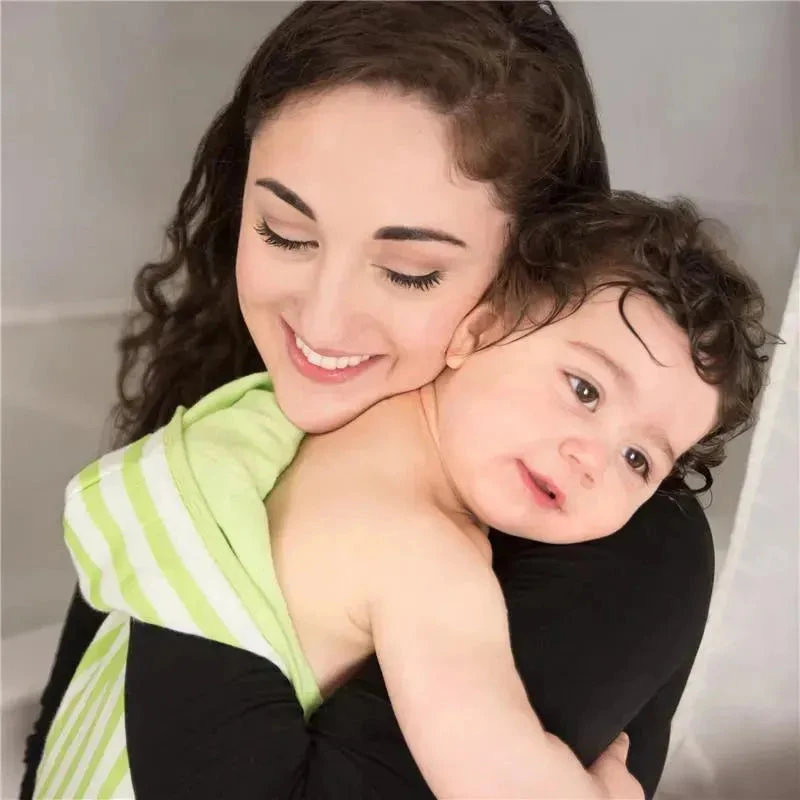 Iplay - Muslin Hooded Towel Made From Organic Cotton, White 6 Iplay - Muslin Hooded Towel Made From Organic Cotton, White - Image 4