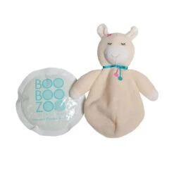 J.L. Childress - Boo Boo Zoo Reusable Ice Pack, Llama 12 J.L. Childress - Boo Boo Zoo Reusable Ice Pack, Llama -Macro Baby Store j l childress boo boo zoo reusable ice pack llama image 3