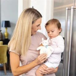 J.L. Childress - Boo Boo Zoo Reusable Ice Pack, Llama 15 J.L. Childress - Boo Boo Zoo Reusable Ice Pack, Llama -Macro Baby Store j l childress boo boo zoo reusable ice pack llama image 6