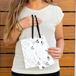 J.L. Childress - Disney Baby Reusable Wet Wipes Case, 2-Pack, Mickey And Minnie Mouse 16 J.L. Childress - Disney Baby Reusable Wet Wipes Case, 2-Pack, Mickey And Minnie Mouse -Macro Baby Store j l childress disney baby reusable wet wipes case 2 pack mickey and minnie mouse image 7