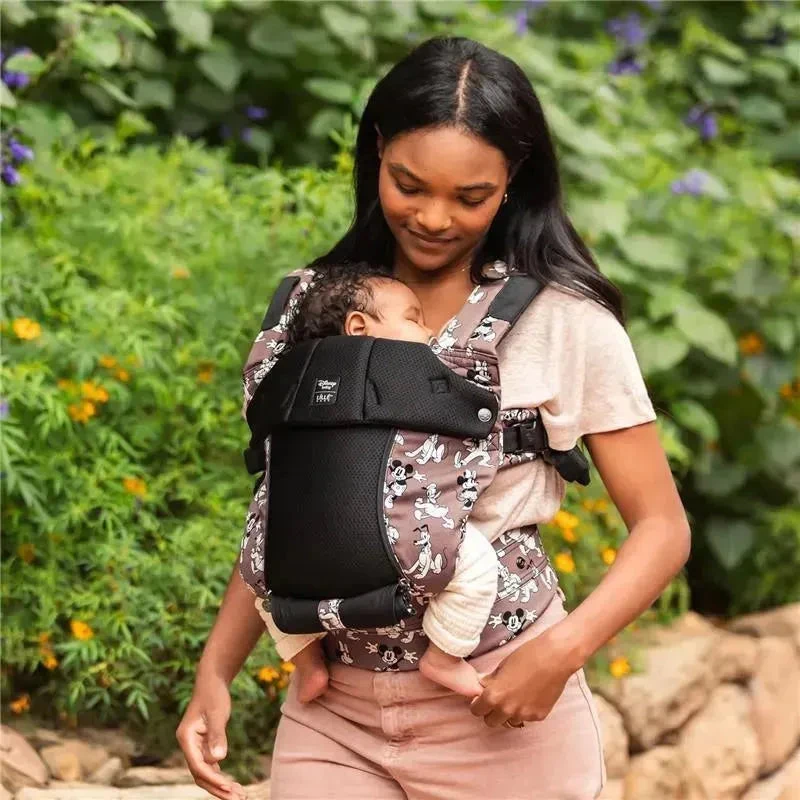 Líllé Baby - Complete All Seasons Ergonomic 6-in-1 Baby Carrier, Disney's Mickey & Friend's Jamboree 8 Líllé Baby - Complete All Seasons Ergonomic 6-in-1 Baby Carrier, Disney's Mickey & Friend's Jamboree - Image 6