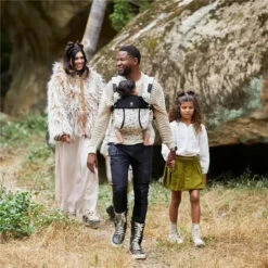 LÍLLÉbaby - Complete All Seasons Ergonomic 6-in-1 Baby Carrier, Disney's Star Wars, Grogu's Snack Attack -Macro Baby Store lillebaby complete all seasons ergonomic 6 in 1 baby carrier disneys star wars grogus snack attack image 4