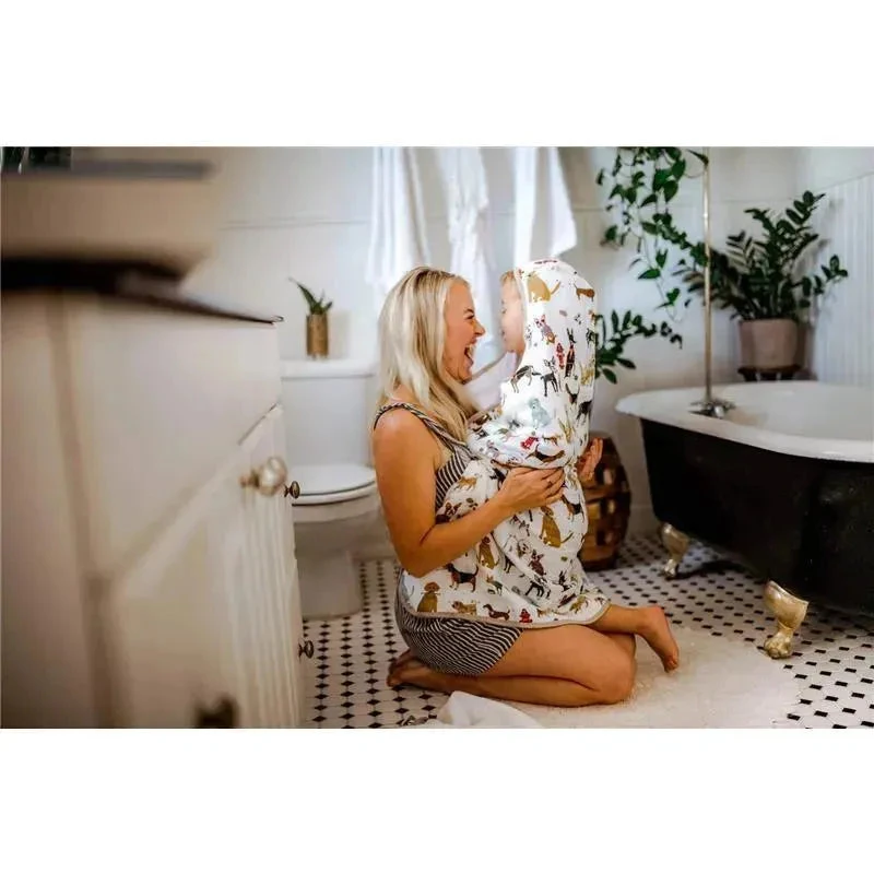 Little Unicorn - Cotton Hooded Towel Big Kid, Woof 11 Little Unicorn - Cotton Hooded Towel Big Kid, Woof - Image 9