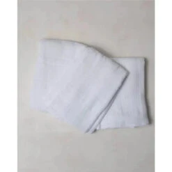 Little Unicorn Cotton Swaddle Set, White 11 Little Unicorn Cotton Swaddle Set, White -Macro Baby Store little unicorn cotton swaddle set white macrobaby 4 01cc2f37 74ea 44f4 990d 624987c49d4b