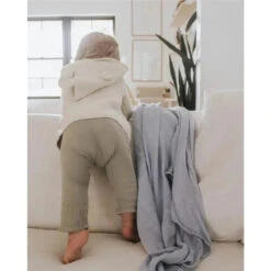 Little Unicorn Deluxe Muslin Swaddle Single - Lavander 11 Little Unicorn Deluxe Muslin Swaddle Single - Lavander -Macro Baby Store little unicorn deluxe muslin swaddle single lavander macrobaby 5 df87b021 c94c 4778 925d 591cc37a6922