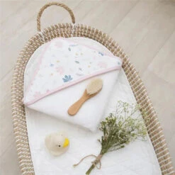 Living Textiles - Baby Organic Muslin Hooded Towel, Botanical 6 Living Textiles - Baby Organic Muslin Hooded Towel, Botanical -Macro Baby Store living textiles baby organic muslin hooded towel botanical image 3