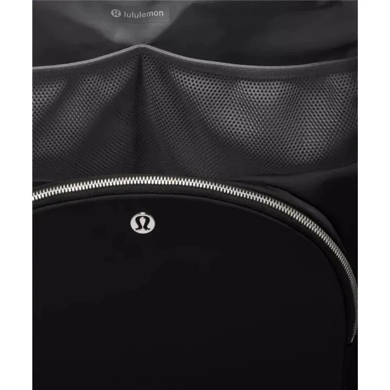 Lululemon - New Parent Tote Bag 20L - Black/Silver Drop 8 Lululemon - New Parent Tote Bag 20L - Black/Silver Drop - Image 6
