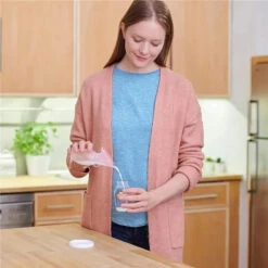 Medela - Silicone Breast Milk Collector -Macro Baby Store medela silicone breast milk collector image 9