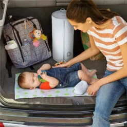 Munchkin - Toss Disposable Diaper Pail, 1Pk 18 Munchkin - Toss Disposable Diaper Pail, 1Pk -Macro Baby Store munchkin toss disposable diaper pail 1pk image 13