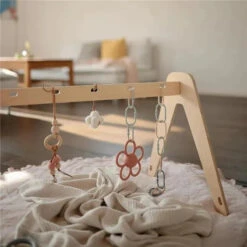 Mushie - Baby Chain Link Rings Toy 12 Count, Multiuse Car Seat Stroller Connecting Toy, Shifting Sand, Blush, Cambridge Blue 18 Mushie - Baby Chain Link Rings Toy 12 Count, Multiuse Car Seat Stroller Connecting Toy, Shifting Sand, Blush, Cambridge Blue -Macro Baby Store mushie baby chain link rings toy 12 count multiuse car seat stroller connecting toy shifting sand blush cambridge blue image 8