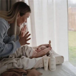 Mushie - Baby Organic Body Lotion, 13.53 Fl Oz (Lavender) 11 Mushie - Baby Organic Body Lotion, 13.53 Fl Oz (Lavender) -Macro Baby Store mushie baby organic body lotion 13 53 fl oz lavender image 4