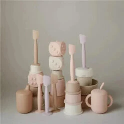 Mushie - Diaper Cream Applicator Soft Silicone With Suction Base, Soft Lilac -Macro Baby Store mushie diaper cream applicator soft silicone with suction base soft lilac image 4