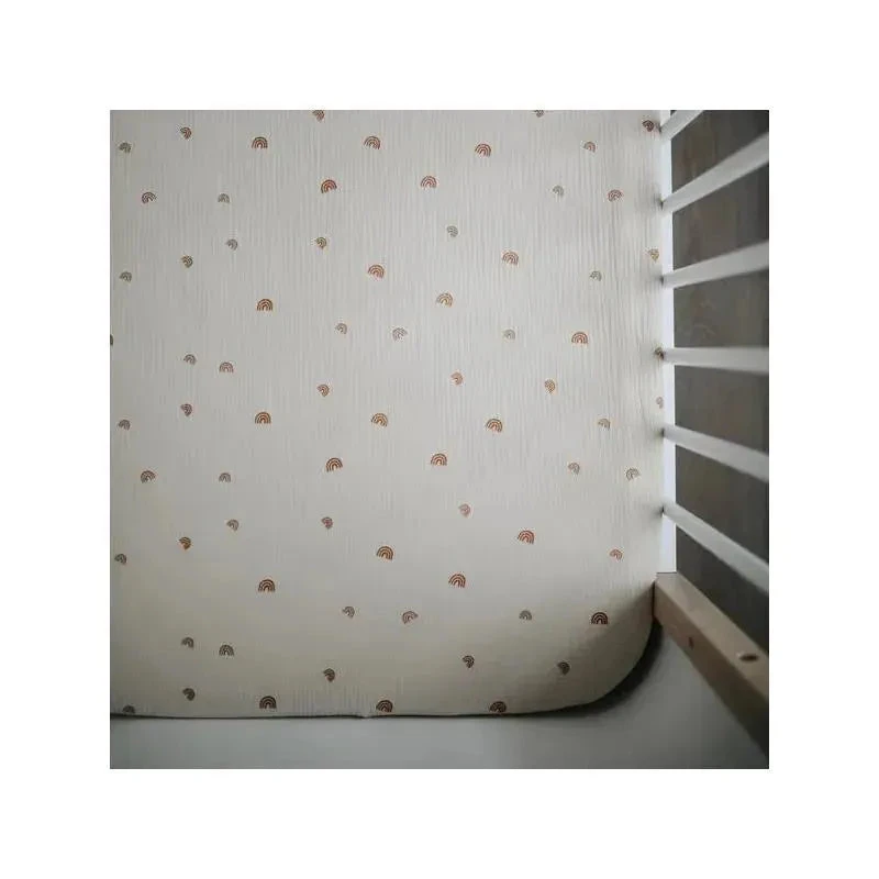 Mushie - Extra Soft Muslin Crib Sheet (Rainbow) 5 Mushie - Extra Soft Muslin Crib Sheet (Rainbow) - Image 3