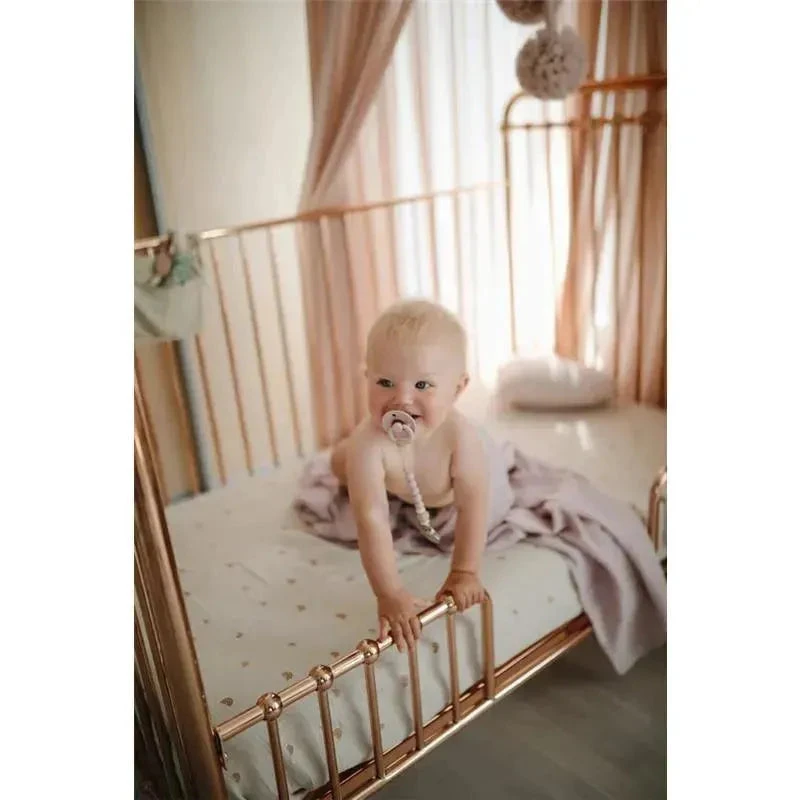 Mushie - Extra Soft Muslin Crib Sheet (Rainbow) 6 Mushie - Extra Soft Muslin Crib Sheet (Rainbow) - Image 4