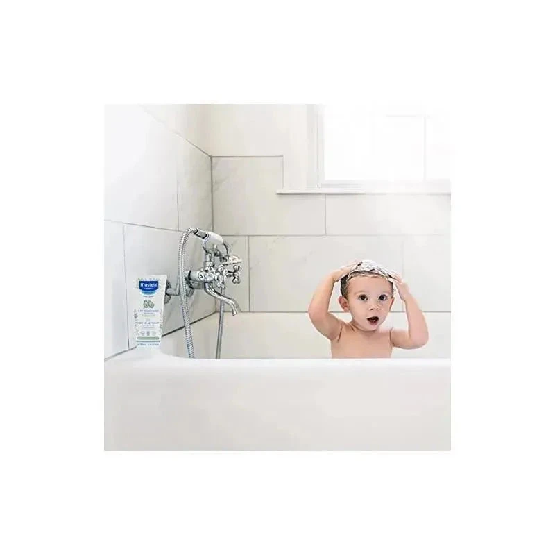 Mustela - Baby 2-in-1 Cleansing Gel 5 Mustela - Baby 2-in-1 Cleansing Gel - Image 3