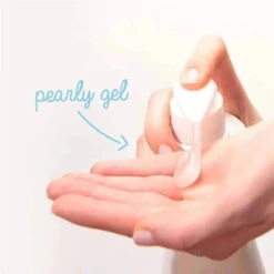 Mustela - Baby Skincare & Bath Time Essentials 15 Mustela - Baby Skincare & Bath Time Essentials -Macro Baby Store mustela newborn arrival gift set image 6