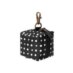 Petunia - Pacifier Porter Neo Geo