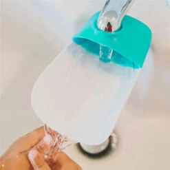 Prince Lionheart - Faucet Extender, Gumball Green