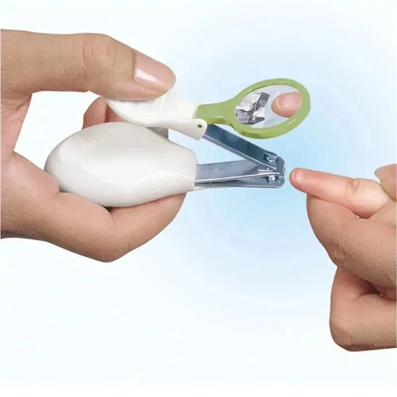 Safety 1st - Clear View Nail Clipper 4 Safety 1st - Clear View Nail Clipper - Image 2