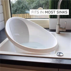 Shnuggle® Shnuggle - Newborn Baby Bath With Plug, Pebble Grey -Macro Baby Store shnuggle newborn baby bath with plug pebble grey image 3