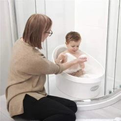 Shnuggle® Shnuggle - Toddler Bath Tub, White & Grey 17 Shnuggle® Shnuggle - Toddler Bath Tub, White & Grey -Macro Baby Store shnuggle toddler bath tub white grey image 7
