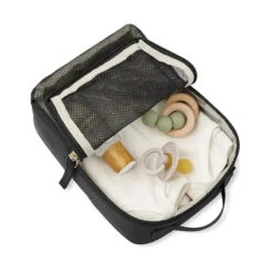 Skip Hop - Endless Weekender Diaper Bag 14 Skip Hop - Endless Weekender Diaper Bag -Macro Baby Store skip hop endless weekender diaper bag image 3