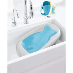 Skip Hop - Moby Recline And Rinse Bath Tub 17 Skip Hop - Moby Recline And Rinse Bath Tub -Macro Baby Store skip hop moby rinse recline bather recline rinse baby bath tub image 17