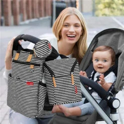 Skip Hop - Pacifier Pocket, Black And White 7 Skip Hop - Pacifier Pocket, Black And White -Macro Baby Store skip hop pacifier pocket black white stripe image 7