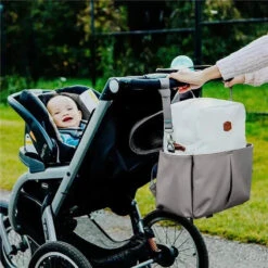 Tomy - Jj Cole Popperton Backpack Diaper Bag, Cream Mushroom 17 Tomy - Jj Cole Popperton Backpack Diaper Bag, Cream Mushroom -Macro Baby Store tomy jj cole popperton backpack cream mushroom image 15