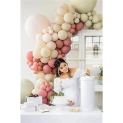 Ubbi® Ubbi - Steel Odor Locking Diaper Pail, White 15 Ubbi® Ubbi - Steel Odor Locking Diaper Pail, White -Macro Baby Store ubbi steel diaper pail white image 7